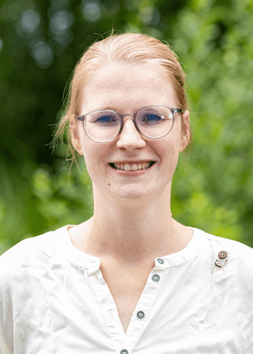 CarolinWübbe_Portrait(2) (2) (1)